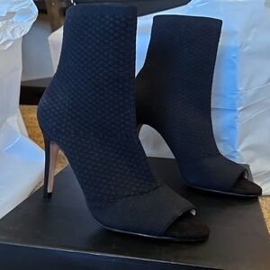 Womens shoes